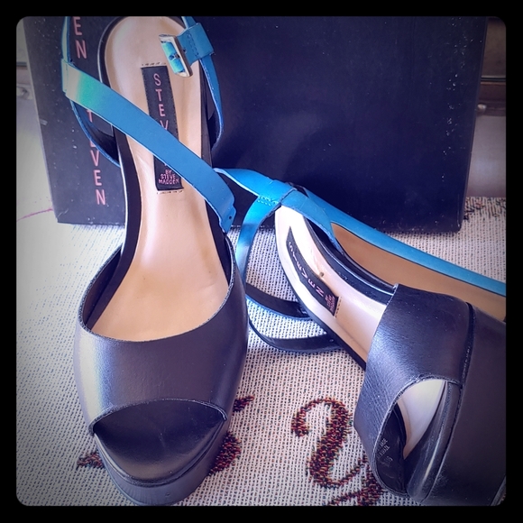 Steve Madden Shoes - Black and Blue Steve Madden Heels